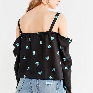 NWT! Urban Outfitters Black and Flower Crop Top!